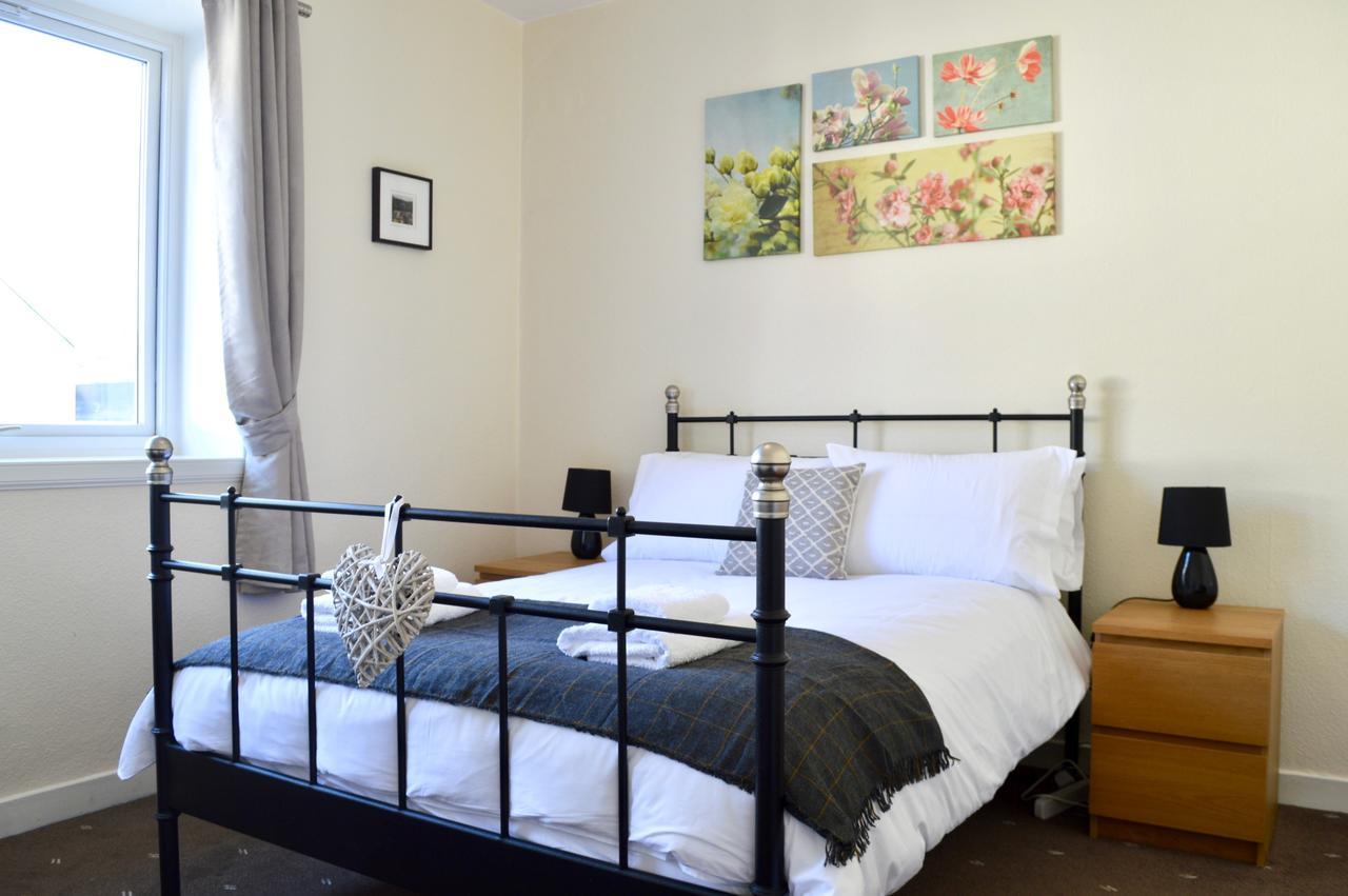 Crags View Apartment On The Royal Mile Edimburgo Exterior foto