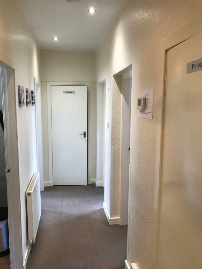 Crags View Apartment On The Royal Mile Edimburgo Exterior foto